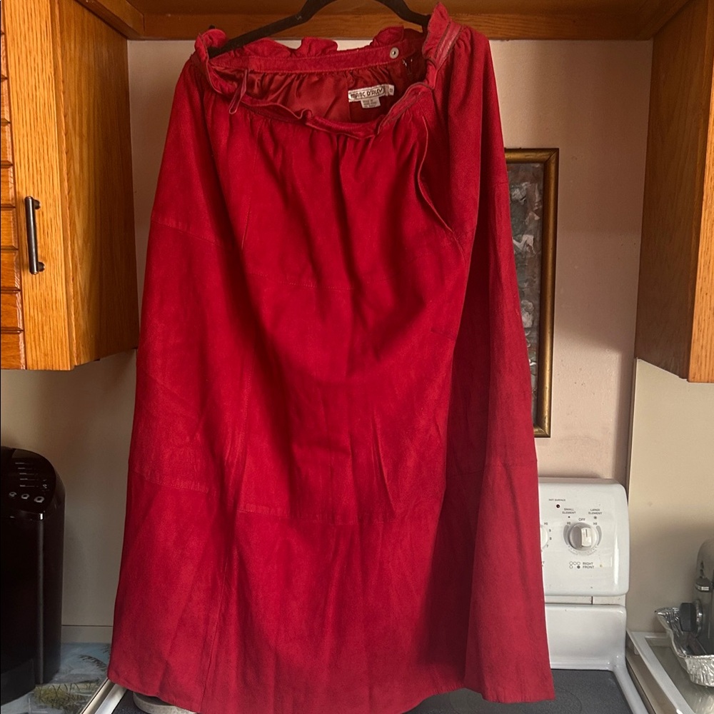 Elegant Red SUEDE Women's Skirt